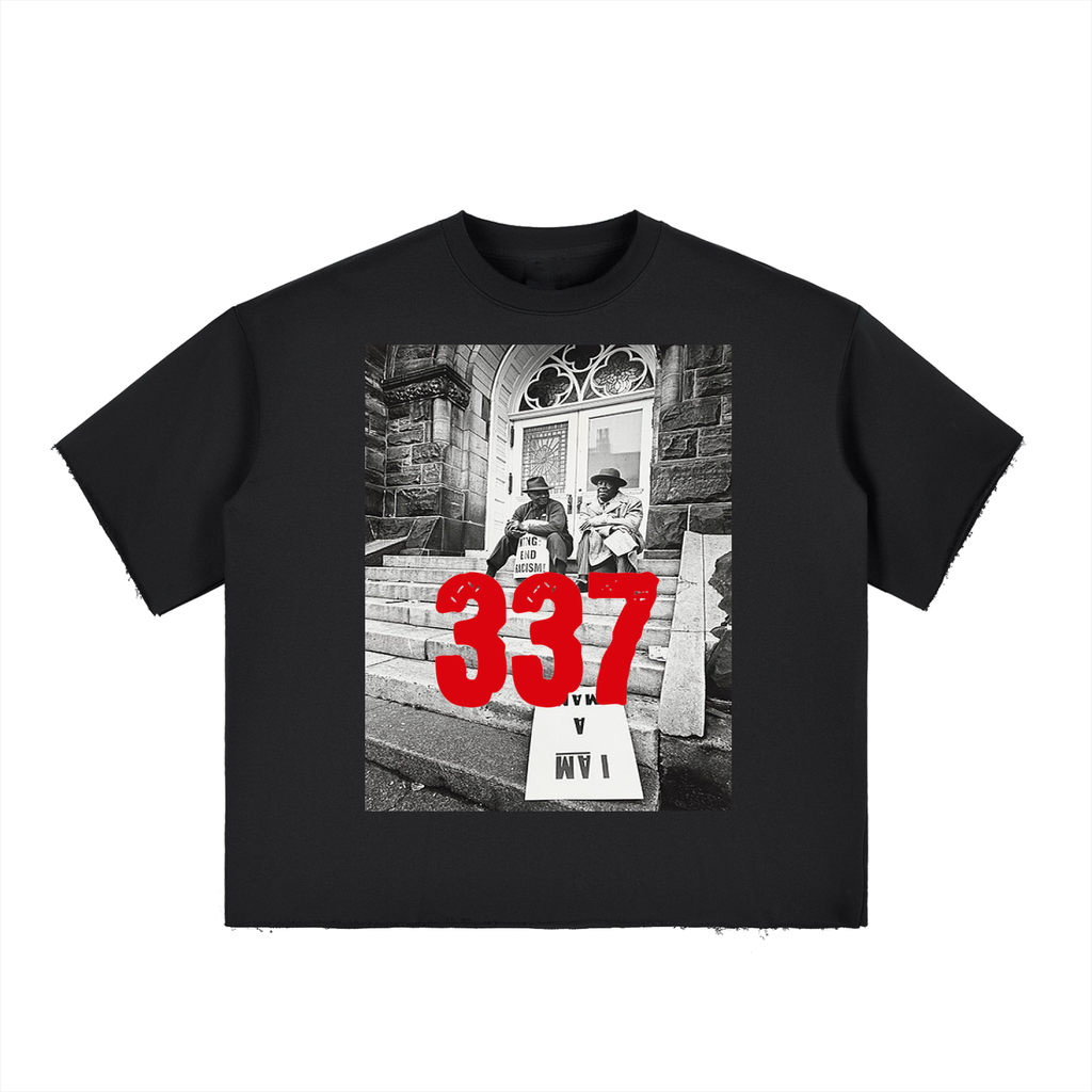 Boxy Half-Sleeve Raw-Edge T-Shirt